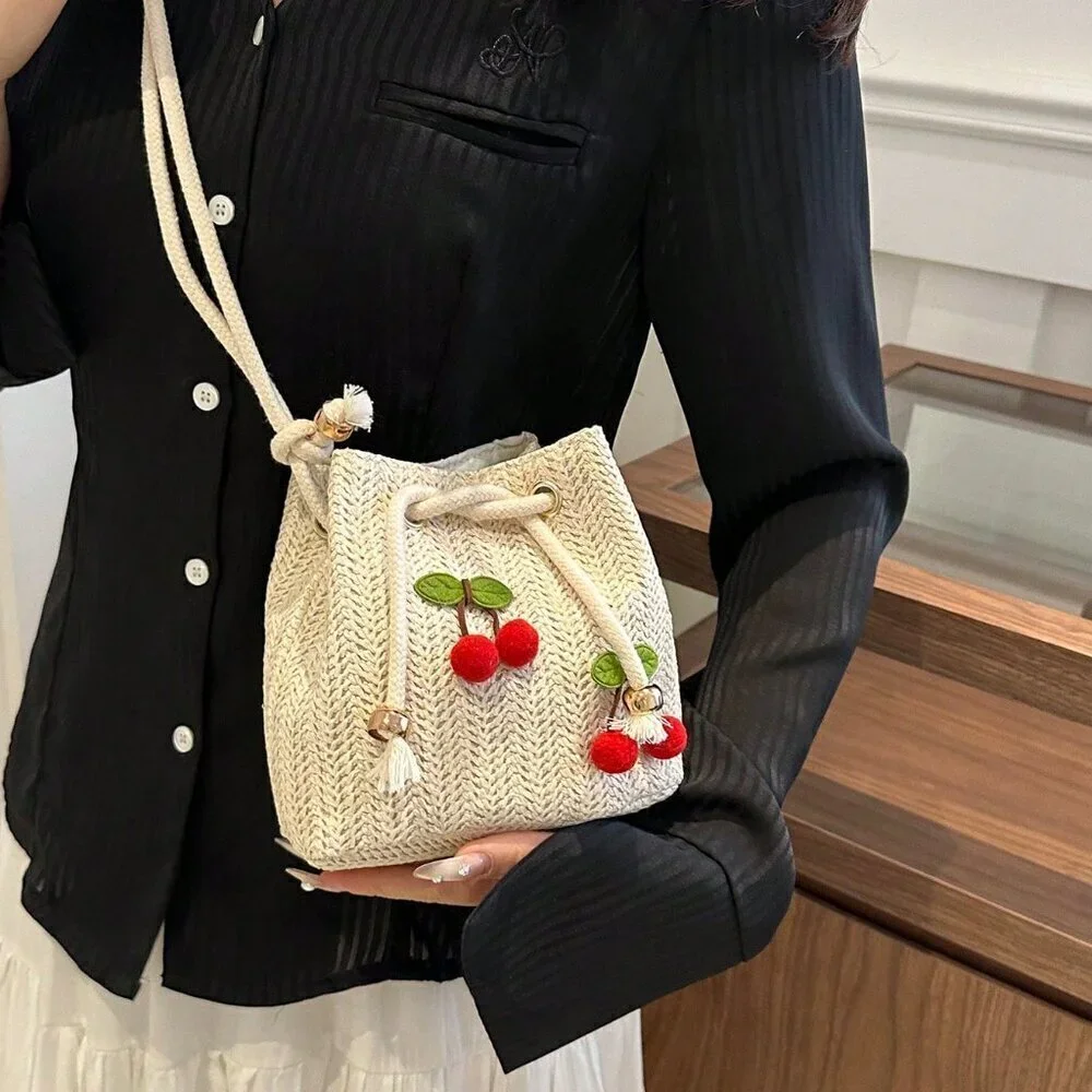 Beige Fashionable Women's Strawberry Shoulder Diagonal Crossbody Handbag